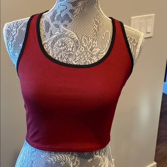 Forever21 Bundle of 3 tops - 2 Tank tops + 1 T-Shirt | Size Small - Picture 5 of 8